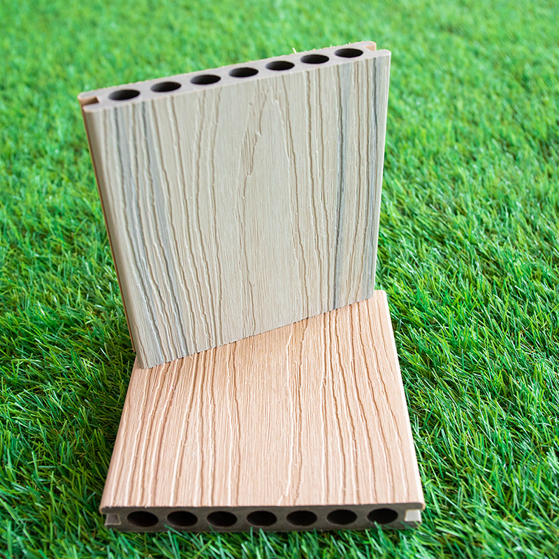 3D kohokuvioitu puusyistä valmistettu puumuovilattia on käytännöllinen